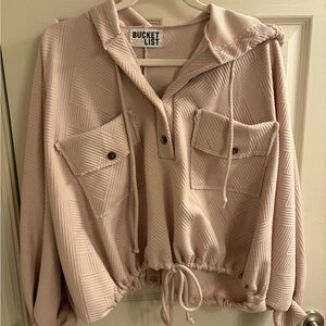 Textured light pink cropped hoodie